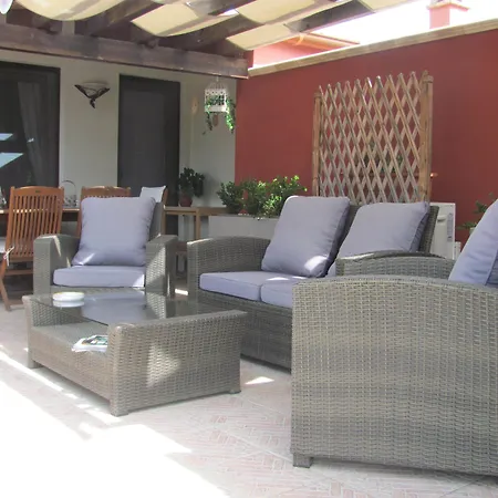 Domu Mea Bed & Breakfast 3*